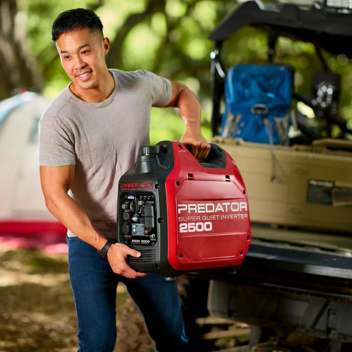 Harbor Freight PREDATOR 2500 Watt SUPER QUIET Inverter Generator with CO SECURE Technology